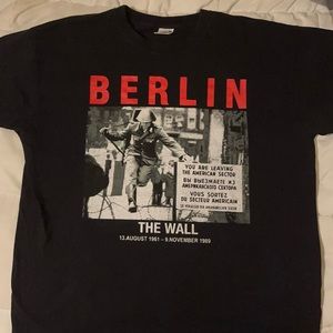Berlin Wall shirt THE WALL 13.AUGUST 1961-9.NOVEMBER 1989